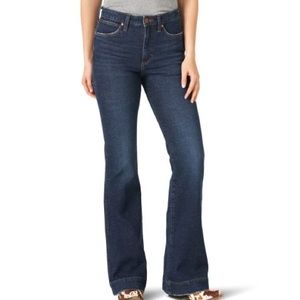 NWOT Women's Wrangler Retro Faithlyn High Rise Eco Denim Jeans Tall Long